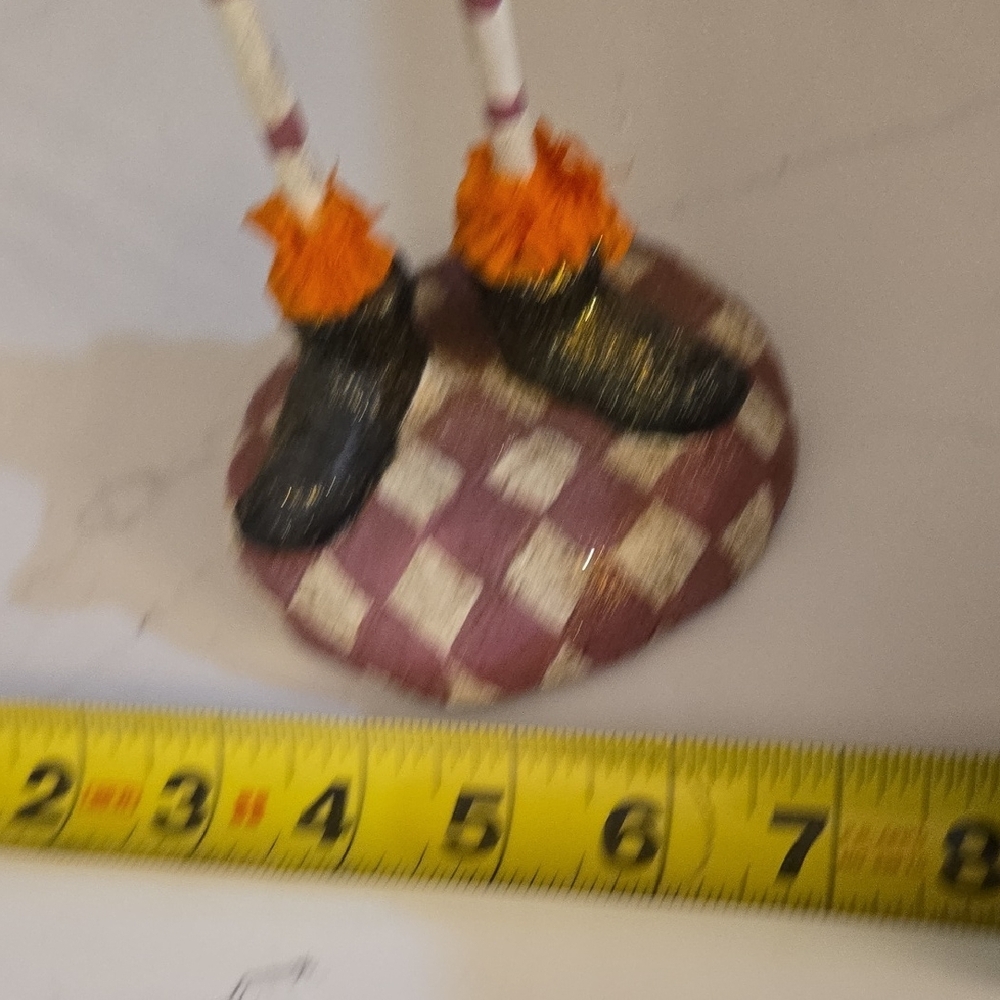 Green and Orange Pumpkin Figurine Holding A Black Cat - Picture 6 of 12